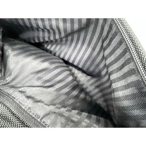 TUMI Messenger Bag Ballistic Nylon Full-Grain Leather Trim Style 4367 - Picture 12 of 16